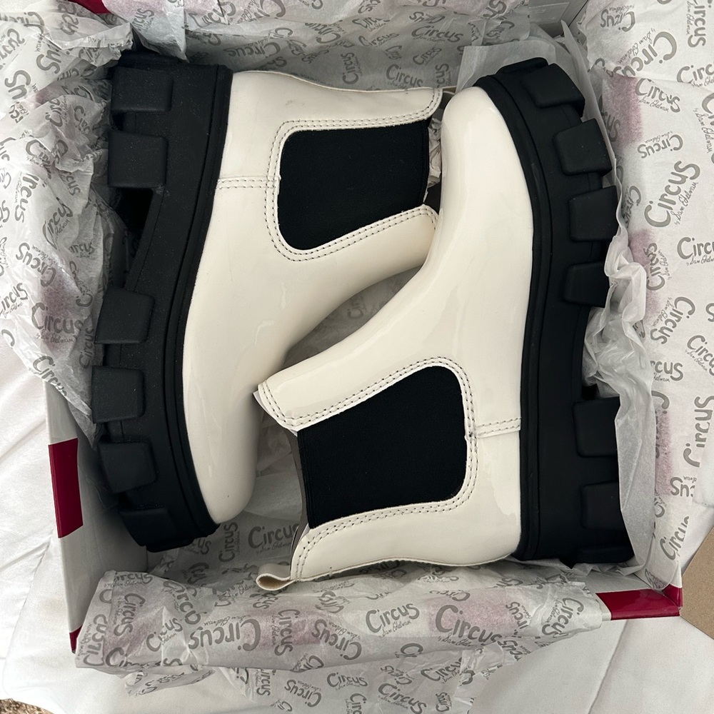 Sam Edelman booties